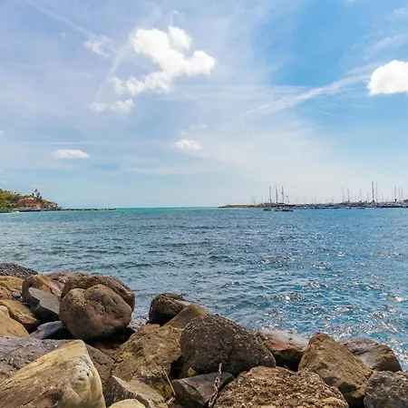 Beautiful Apartment In Rapallo With Lägenhet Rapallo